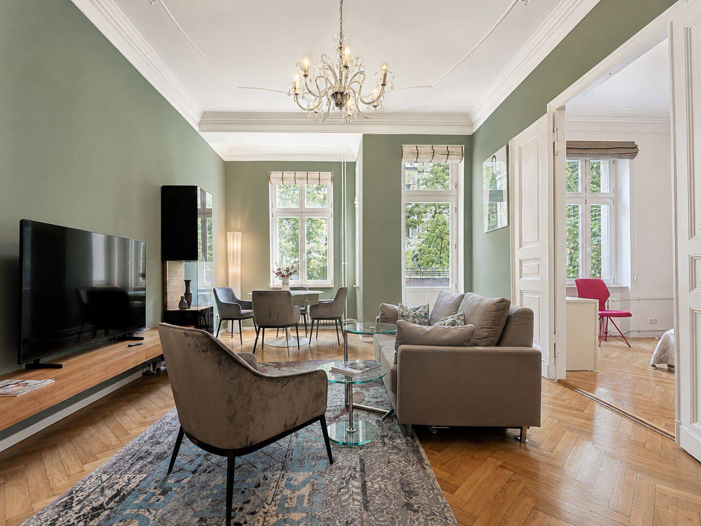 Hochwertige Altbauwohnung mit Designinterieur am Schloss Charlottenburg, 10585 Berlin (Charlottenburg-Wilmersdorf Charlottenburg)