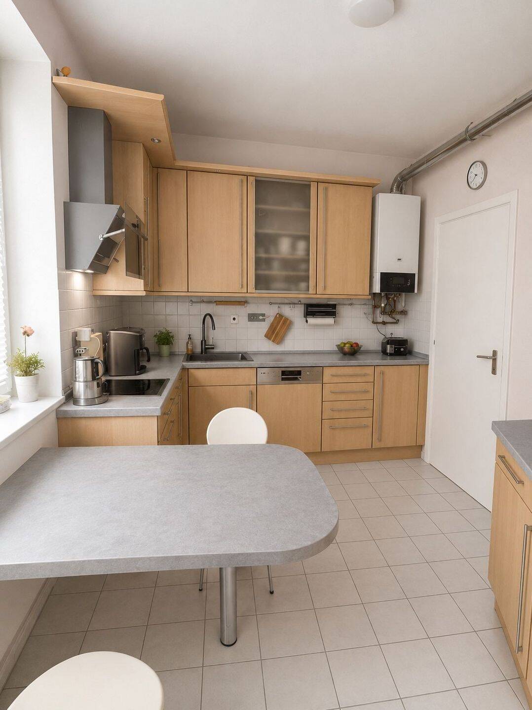 Großzügige 3 Zimmer Wohnung im Herzen von Moritzberg, 31137 Hildesheim