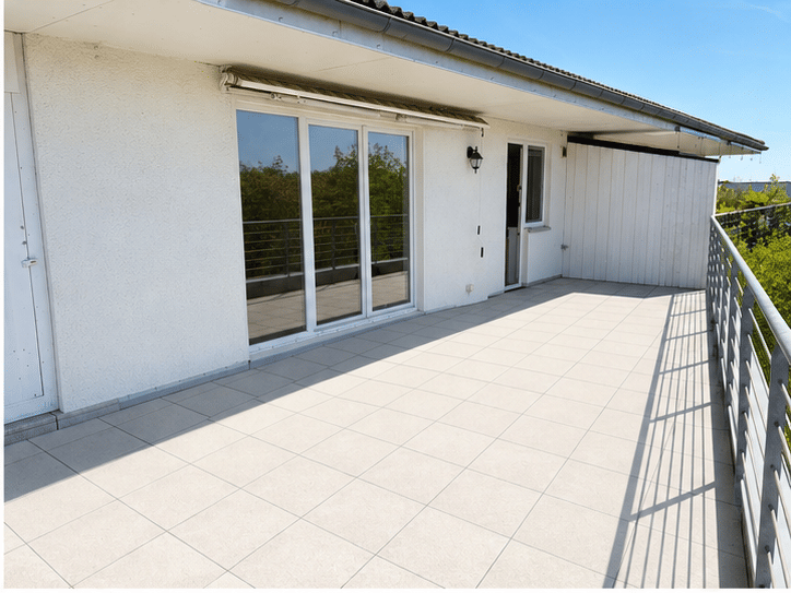 Dachgeschosswohnung (2 Zi.) mit großer Dachterrasse von privat, 21031 Hamburg (Bergedorf Lohbrügge)