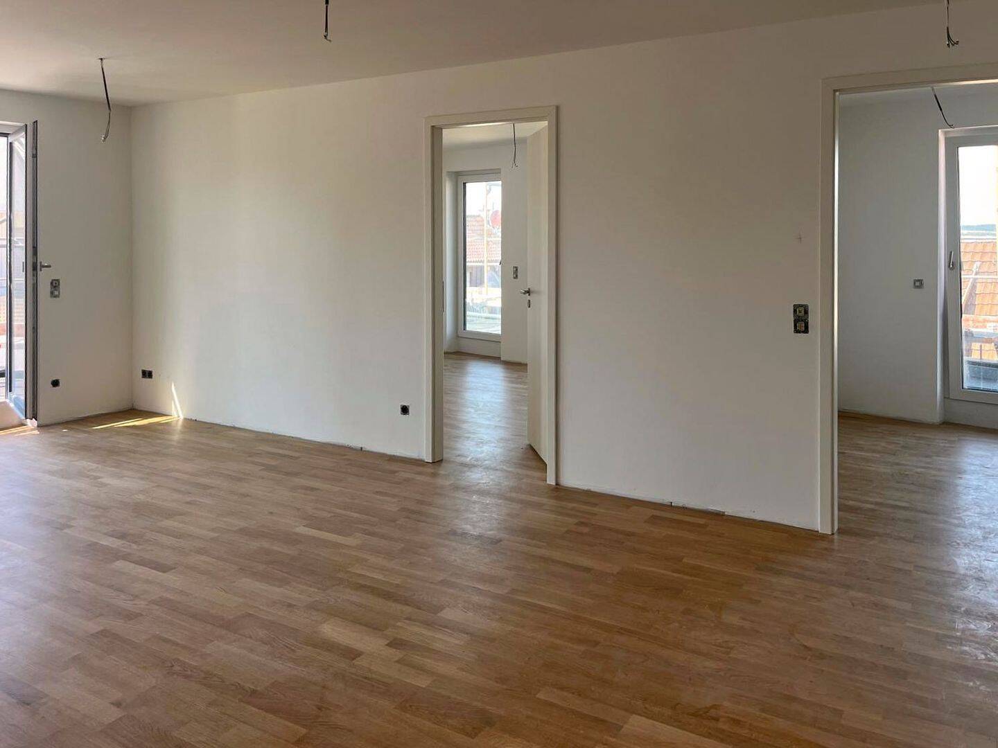 Premium 3-Zimmer-Neubauwohnung mit großzügiger Dachterrasse im 1. Obergeschoss – Freiberg am Neckar, 71691 Freiberg am Neckar