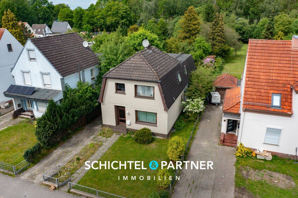 Huchting | Freistehendes Zweifamilienhaus mit großem Grundstück, 28259 Bremen (Grolland Kirchhuchting Mittelshuchting Sodenmatt)