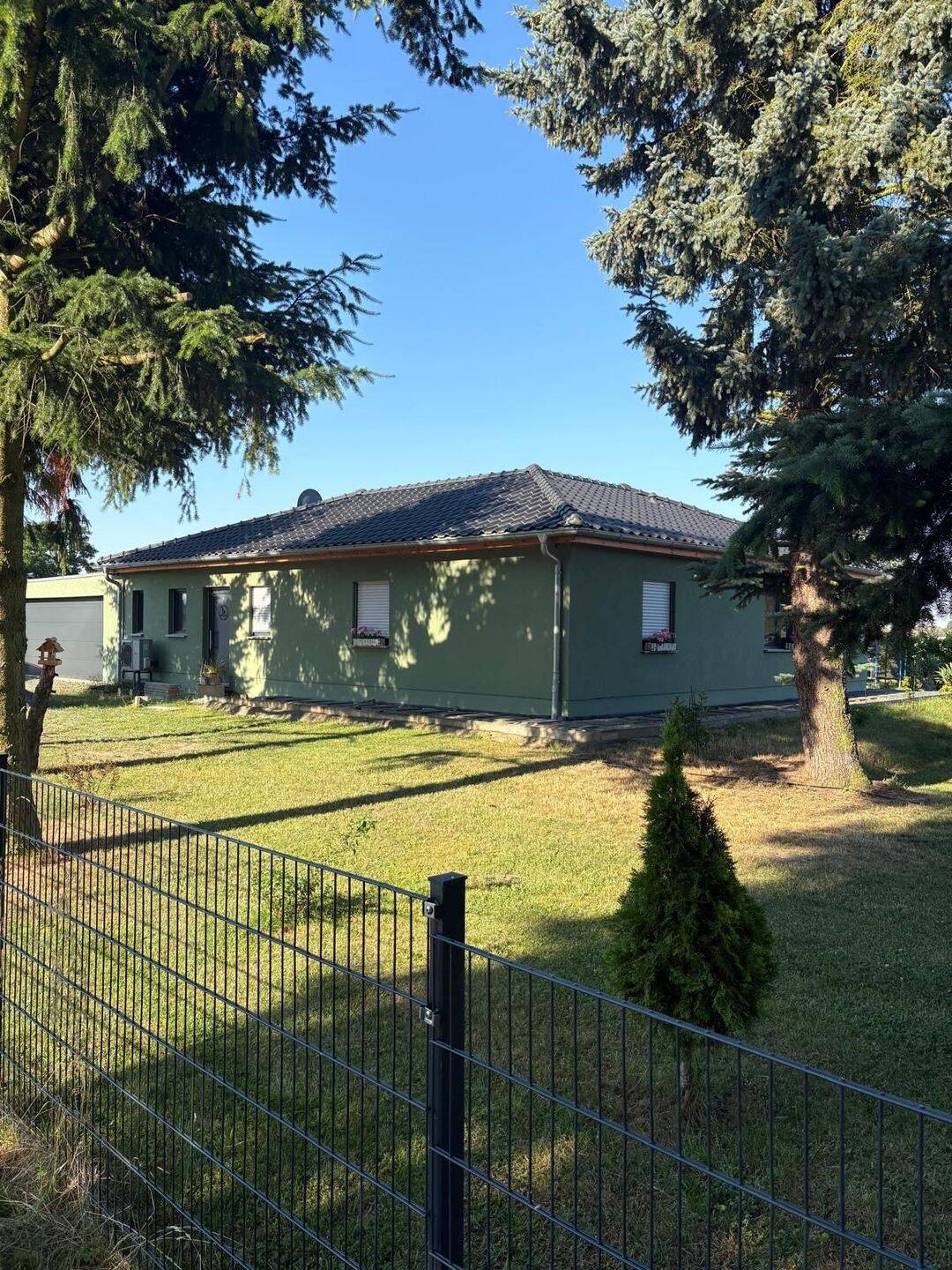 Haus, 5 Zimmer, 120 m², in Muldestausee, 6774 Muldestausee