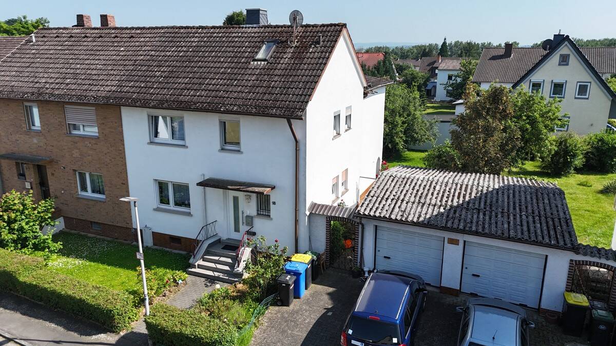 Großzügige Doppelhaushälfte in ruhiger Wohnlage von Fritzlar, 34560 Fritzlar