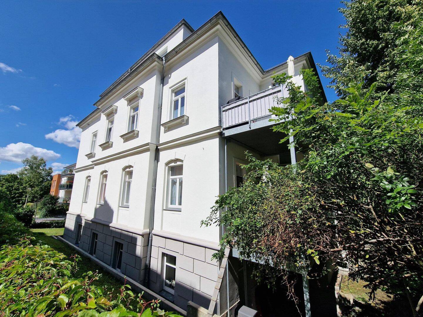 großzügige 3-Zimmerwohnung in ruhiger, sonniger Ost/Süd/West-Lage von Dresden-Plauen zu verkaufen!, 1187 Dresden