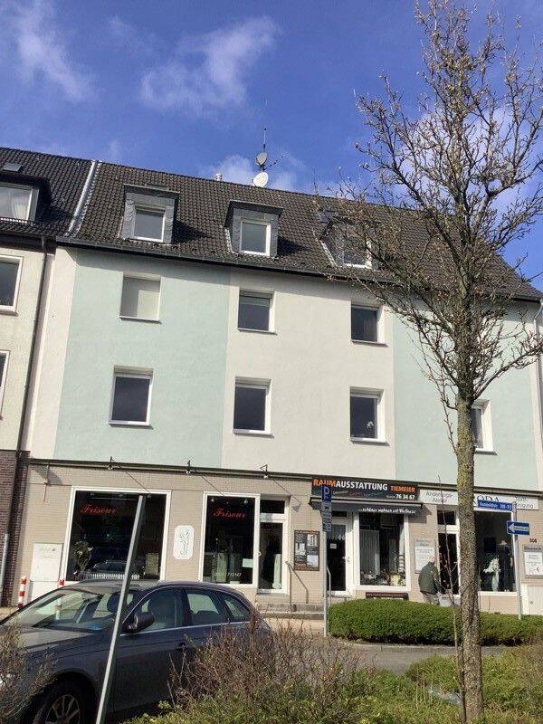 Hallo, Dachgeschoß- Liebhaber! 2 renovierte Zimmer in zentraler Lage, 45149 Essen (Fulerum Haarzopf Margarethenhöhe)