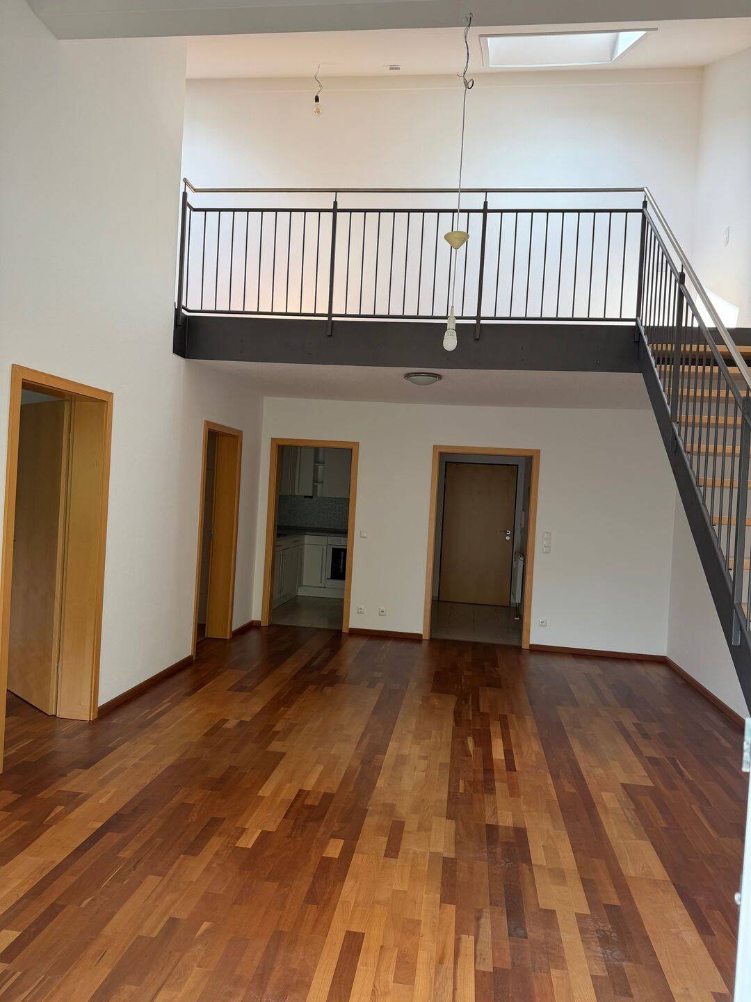 2,5 Zimmer-Galerie-Wohnung in Mühldorf-Nord, 84453 Mühldorf a. Inn