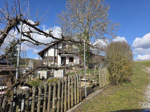 Romantisches Einfamilienhaus mit hochwertiger Ausstattung in ruhiger Randlage von 97450 Arnstein-Neubessingen (ID 10040), 97450 Arnstein