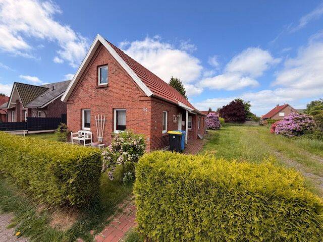 Kleines Haus in Hage, 26524 Hage