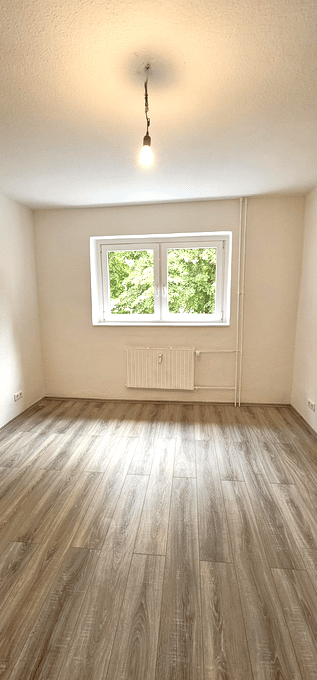 Schöne 2-Zimmer-Wohnung mit Badewanne!, 45356 Essen