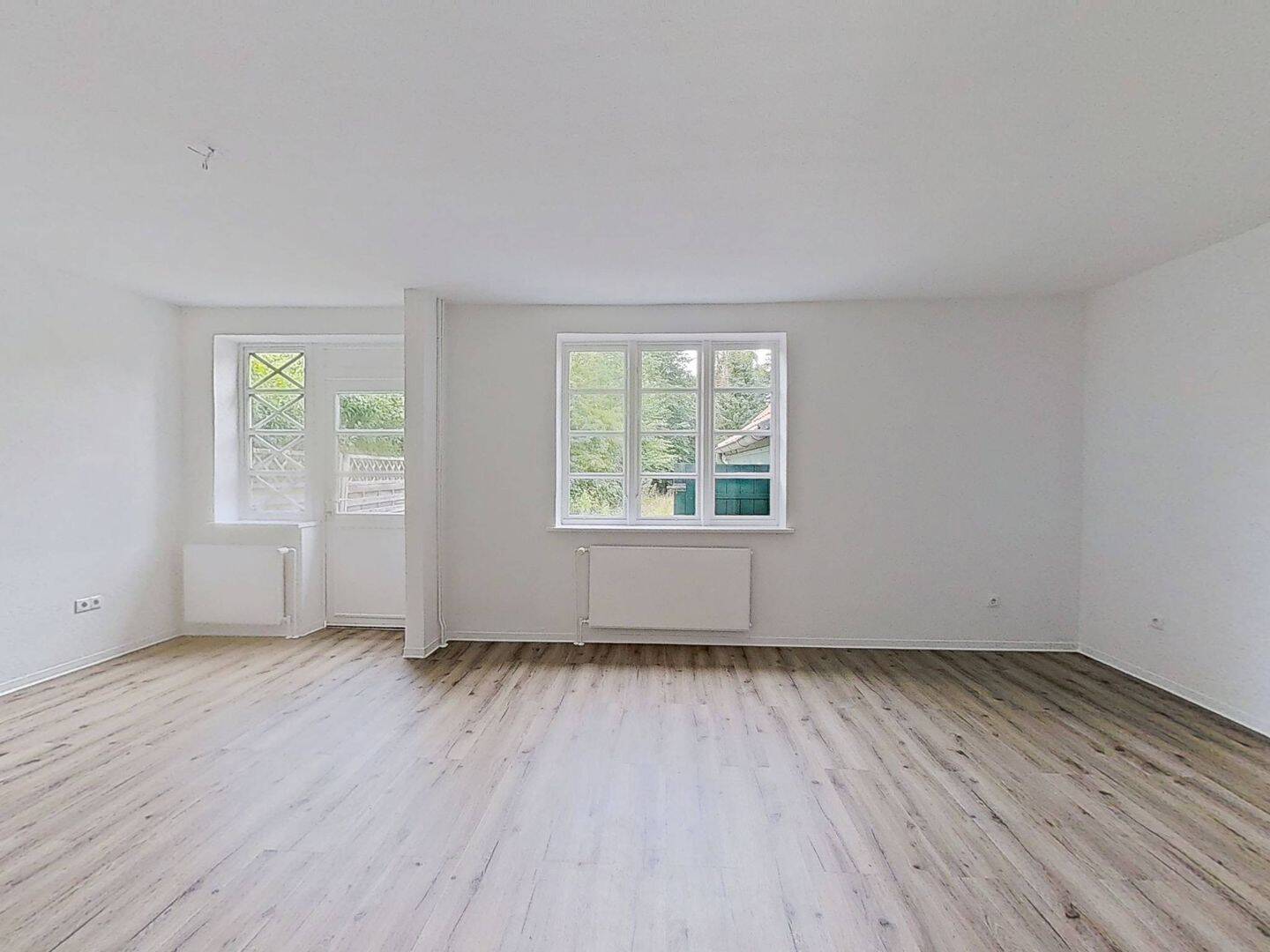 Familientraum auf 2 Etagen: Moderne 4-Zimmer-Maisonettewohnung mit Terrasse&Garten, 24768 Schülp b. Rendsburg