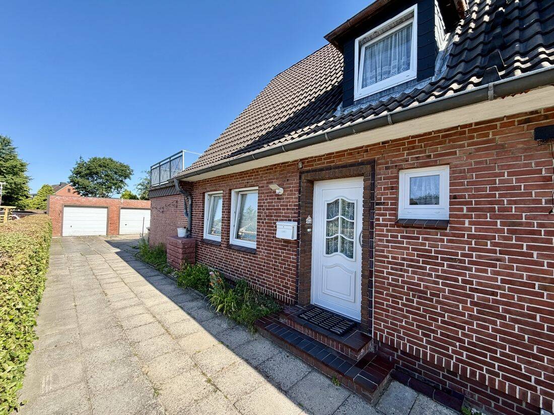 Charmante Doppelhaushälfte in ruhiger Wohnlage der Kreisstadt Heide!, 25746 Heide