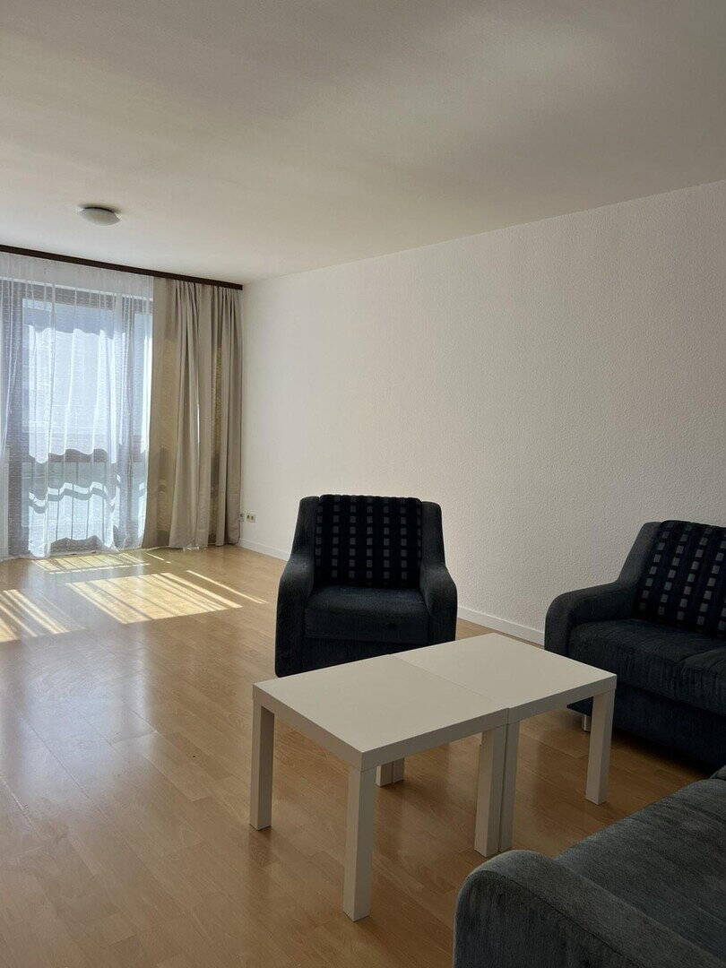 Schöne, geräumige zwei Zimmer Wohnung in Oederweg, Frankfurt am Main, Nordend-West, 60318 Frankfurt am Main (Innenstadt Nordend-Ost Nordend-West)