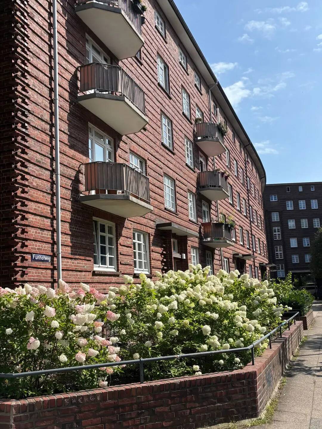 Charmante Altbauwohnung mit frisch renoviertem Ambiente in begehrter Lage von Hamburg-Barmbek Nord, von privat, 22307 Hamburg (Hamburg-Nord Barmbek-Nord)