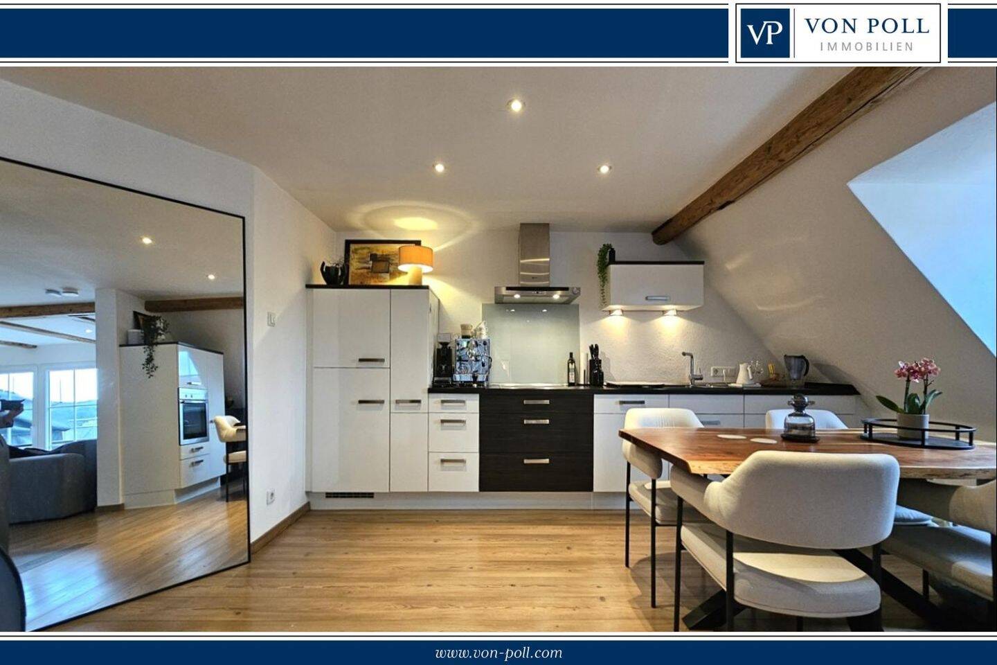 Sonnige 2-Zimmer-Maisonette-Wohnung im beliebten Stadtteil Eyb mit tollem Balkon und PKW-Stellplatz, 91522 Ansbach