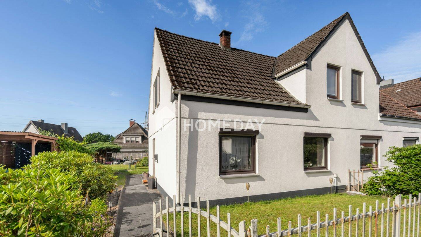 Einziehen und wohlfühlen – gepflegte Doppelhaushälfte mit fünf Zimmern, 28777 Bremen (Blumenthal Farge Lüssum-Bockhorn Rekum Rönnebeck)