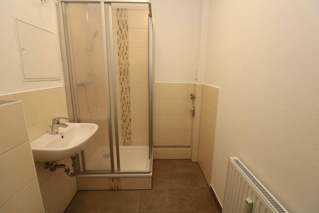 Frühlingsgefühle…tolle 2-Raum-Wohnung zum Verlieben!!!, 9599 Freiberg