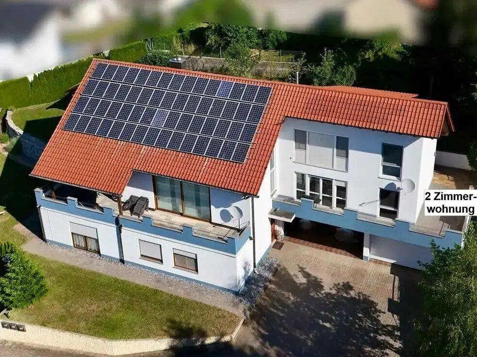 Provisionsfrei, Vielseitiges Mehrfamilienhaus: Großzügiges Raumangebot in Aftholderberg, 88634 Herdwangen-Schönach