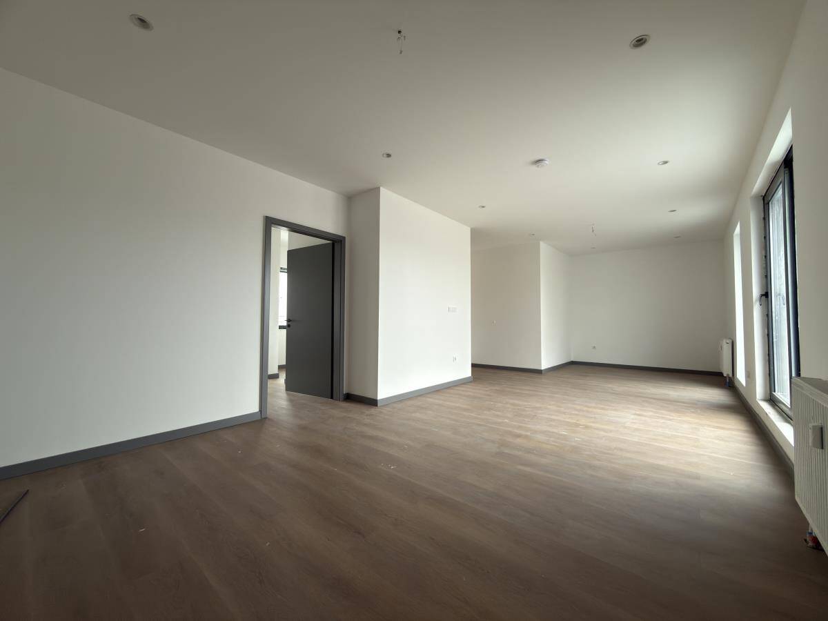 Moderne Maisonette-Wohnung mit Dachterrasse und gehobener Ausstattung und EBK!, 46045 Oberhausen