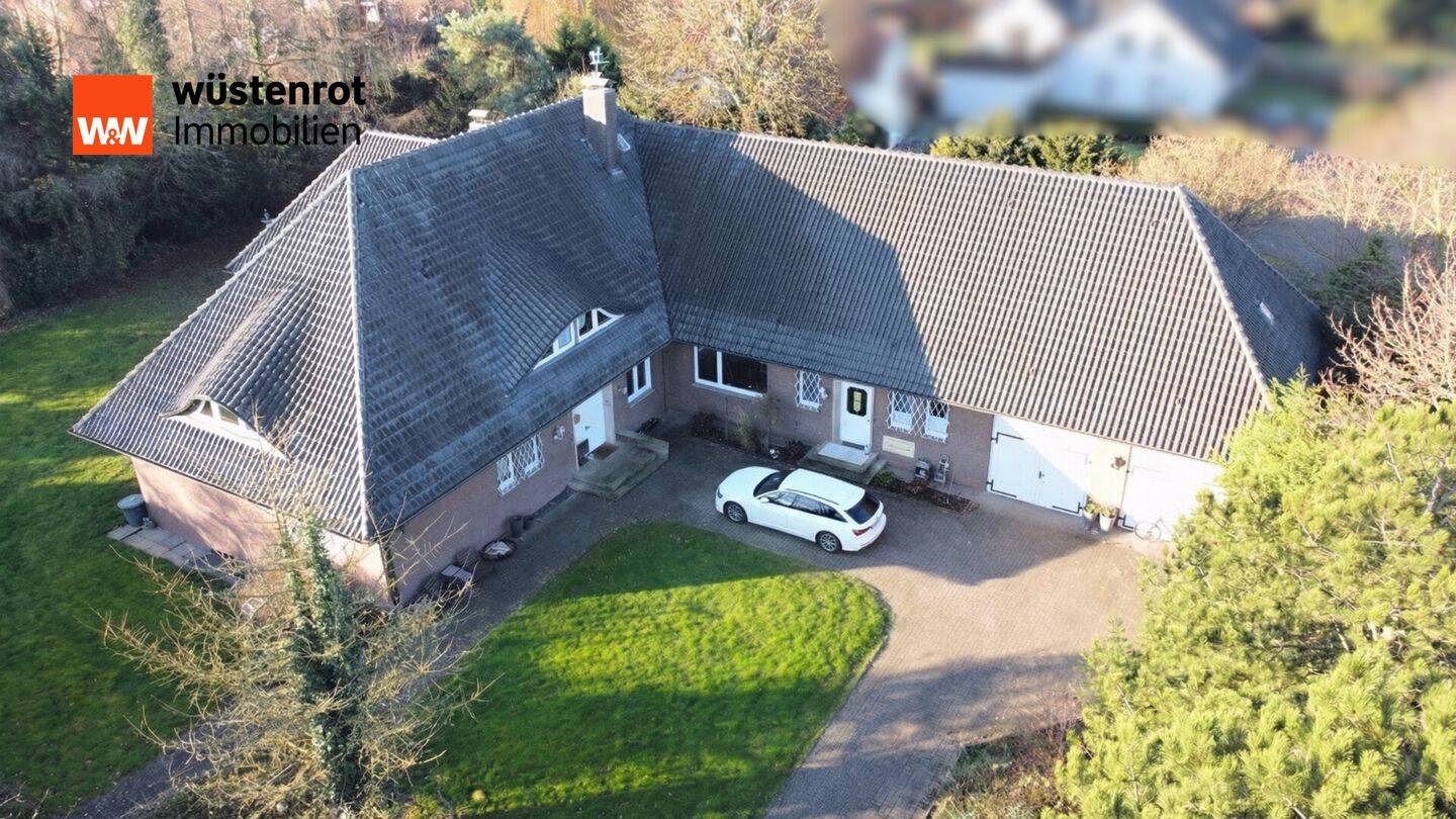Exklusives Wohnhaus mit Praxis auf großem Grundstück in Lemförde, 49448 Lemförde
