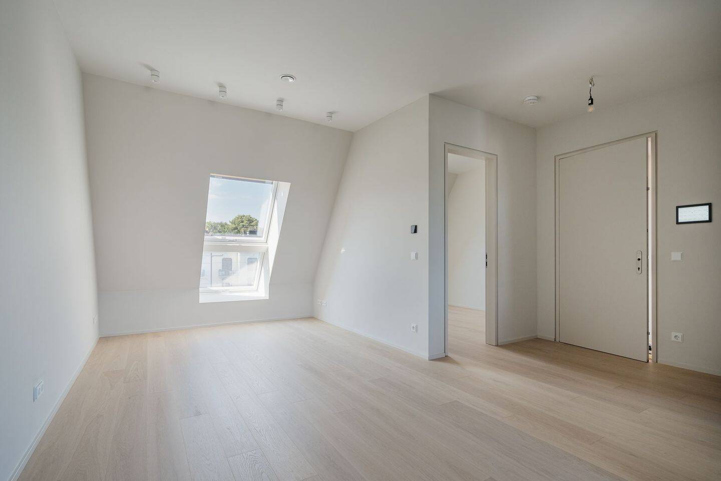Neubau-Erstbezug Eppendorf: Exklusive 2-Zimmer-Dachgeschosswohnung im Jugendstilhaus in Bestlage, 20249 Hamburg (Hamburg-Nord Eppendorf Harvestehude Hoheluft-Ost Winterhude)