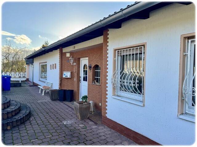 RESERVIERT! Bungalow mit Doppelgarage in ländlicher Idylle!, 34513 Waldeck