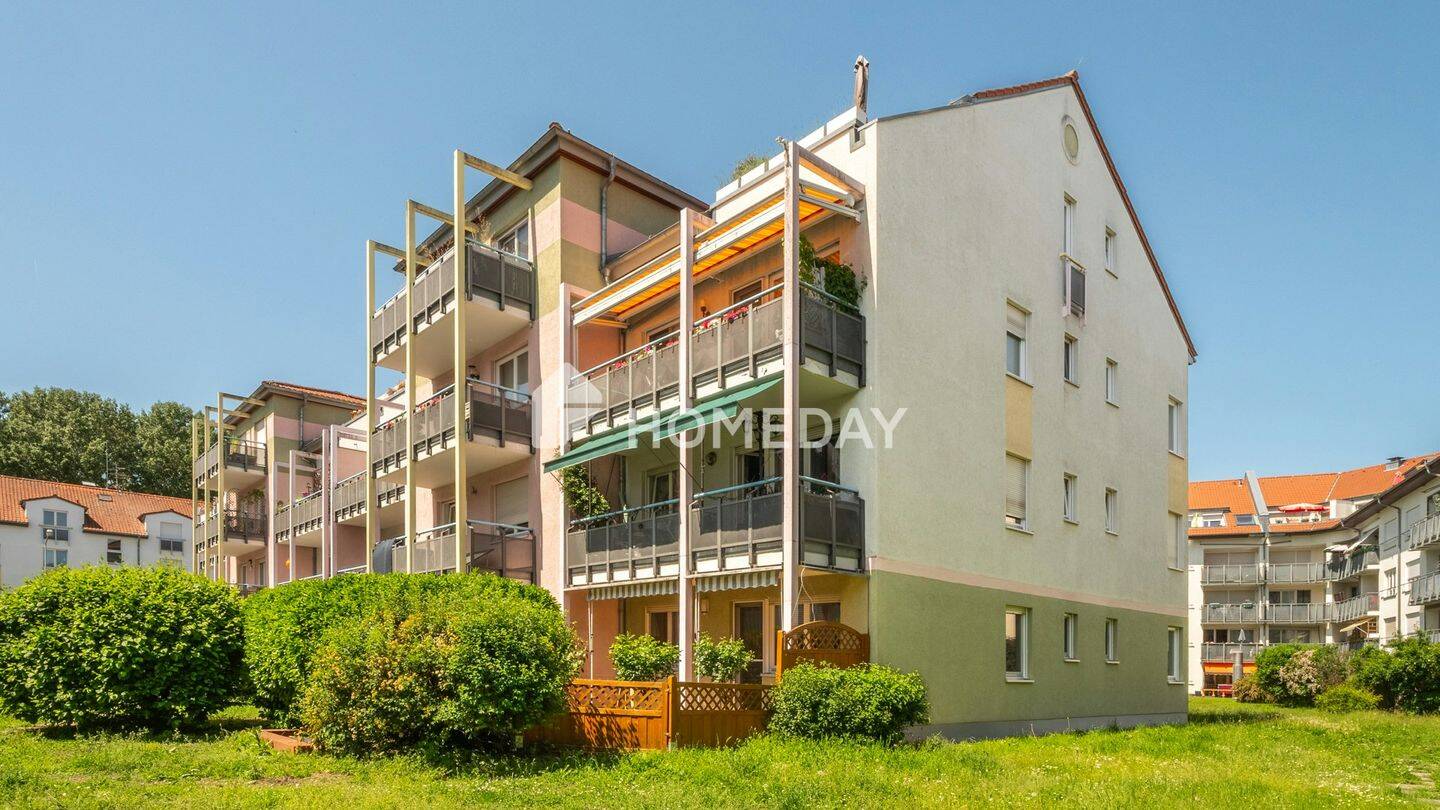 Wohnen mit Gartenkomfort – Charmante 3-Zimmer-Erdgeschosswohnung mit Terrasse und Garage, 14513 Teltow