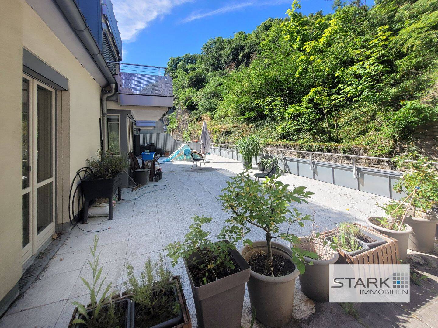 Charmante Stadtwohnung im Spitäle mit Terrasse im Grünen am Festungsberg – bezugsfrei ab September, 97082 Würzburg (Altstadt Heidingsfeld Steinbachtal Zellerau)