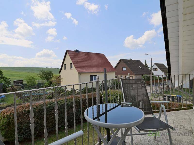 (EF1144_M) Erfurt: Schwerborn, neu möblierte Wohnung mit Balkon in freistehendem Wohnhaus, 99095 Erfurt (Mittelhausen Schwerborn Stotternheim)