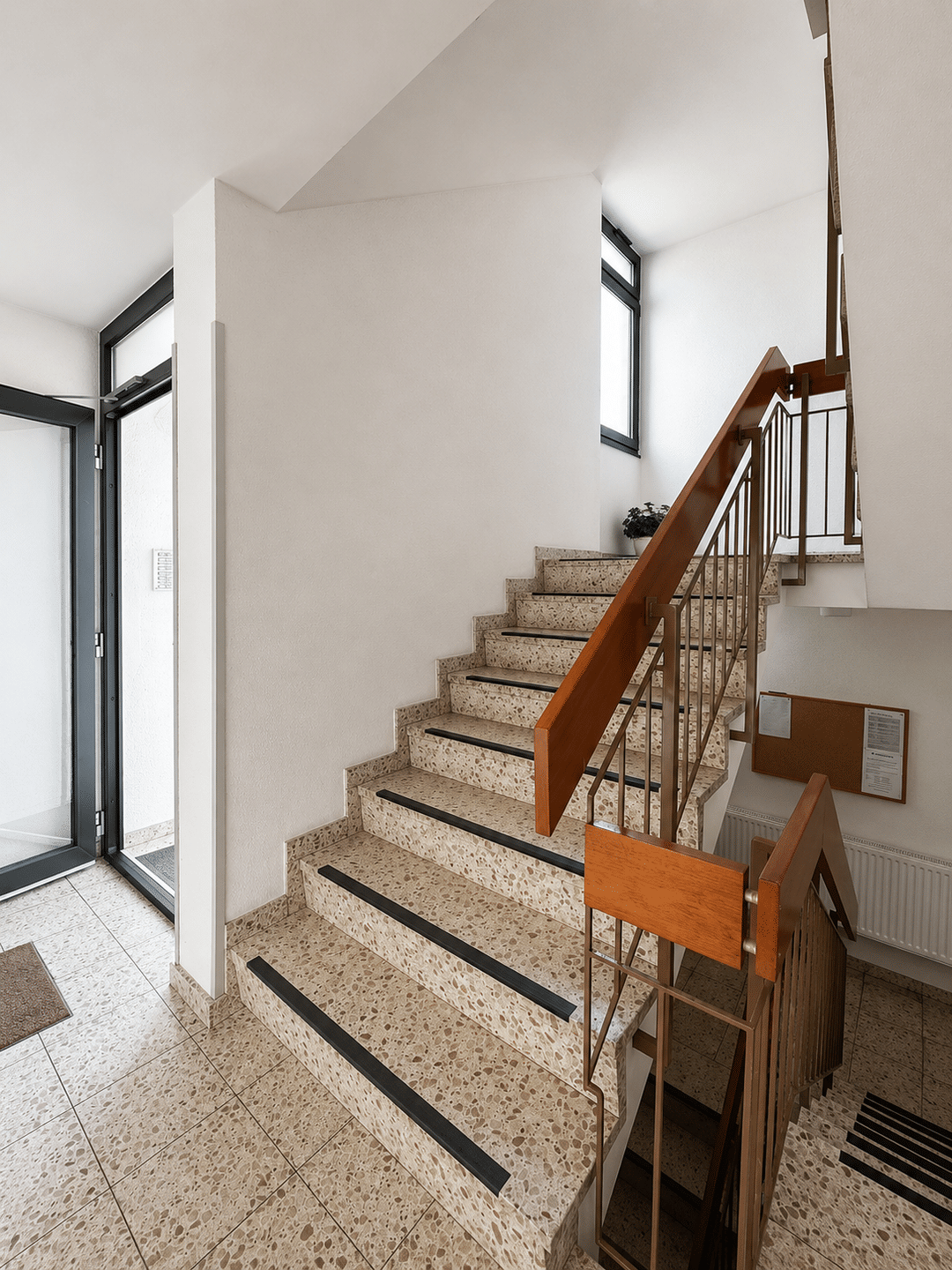 Großzügige 3-Zimmer-Eigentumswohnung mit Loggia, 2 Bädern und perfekter Raumaufteilung, 41352 Korschenbroich