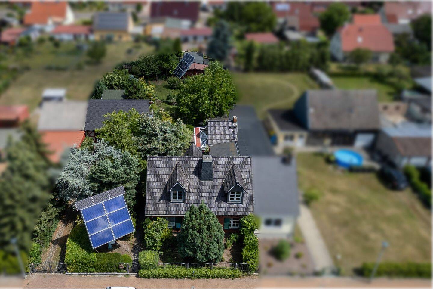 Charmantes und stilvolles Einfamilienhaus mit Nebengelass in zentraler Lage; Immobilie Uckermark, 16303 Schwedt/Oder