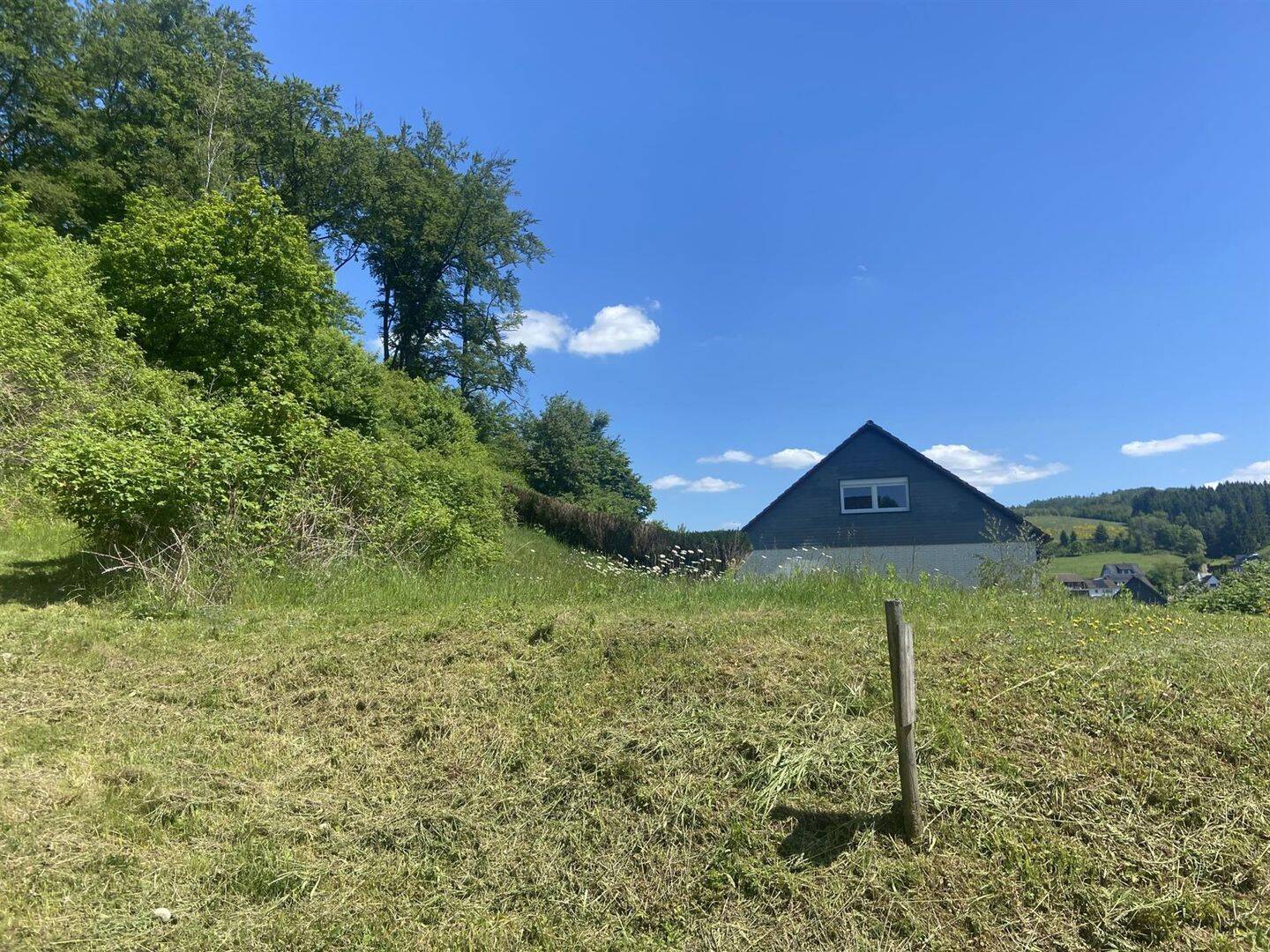 / Sonnige Baulücke in Weringhausen!, 57413 Finnentrop