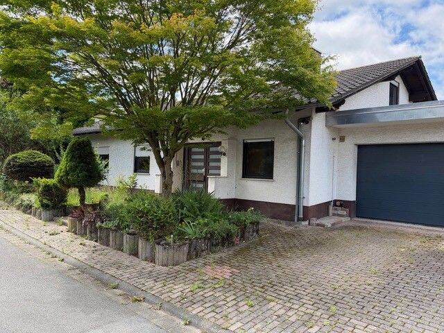 Großzügiges EFH mit Einliegerwohnung, 69509 Mörlenbach