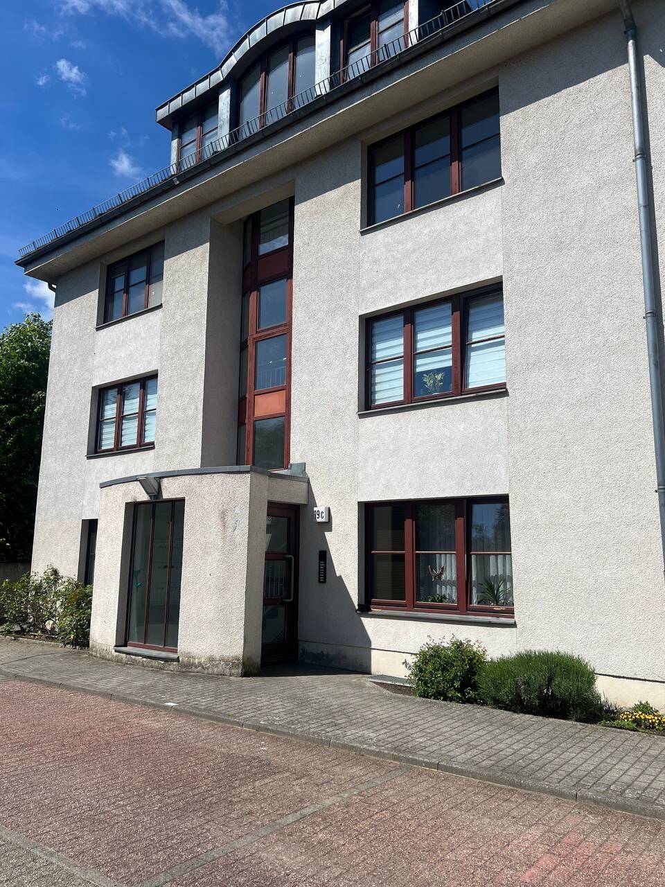 Attraktive 2-Zimmerwohnung mit Loggia in Seenähe – bezugsfrei, 15344 Strausberg