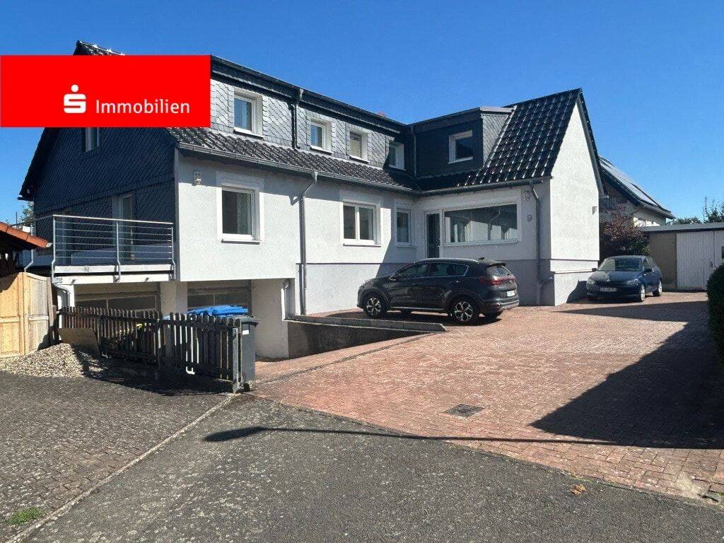 Ein in vielen Bereichen modernisiertes Haus mit drei Wohnungen erwartet Sie!, 34628 Willingshausen