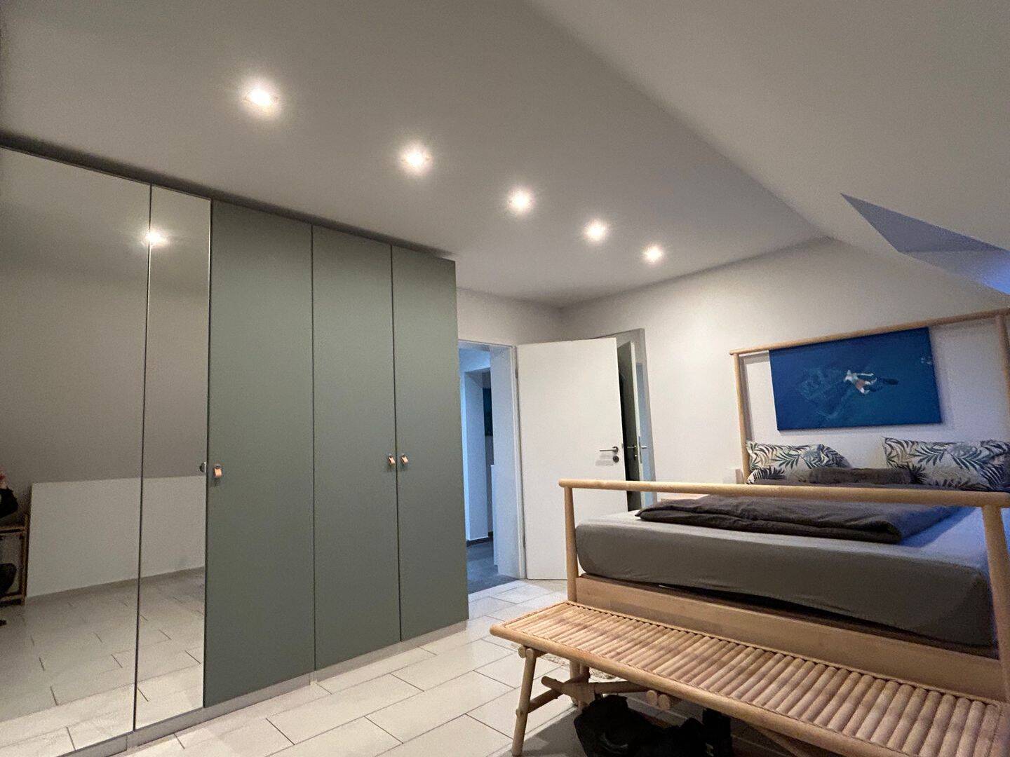 Kernsaniert, ruhig gelegen und mit Gartenanteil. Moderne 3-Zimmer Wohnung mit Stellplatz, uvm., 45472 Mülheim an der Ruhr (Heißen Heißen-Fulerum Holthausen Mitte-Ost Winkhausen)