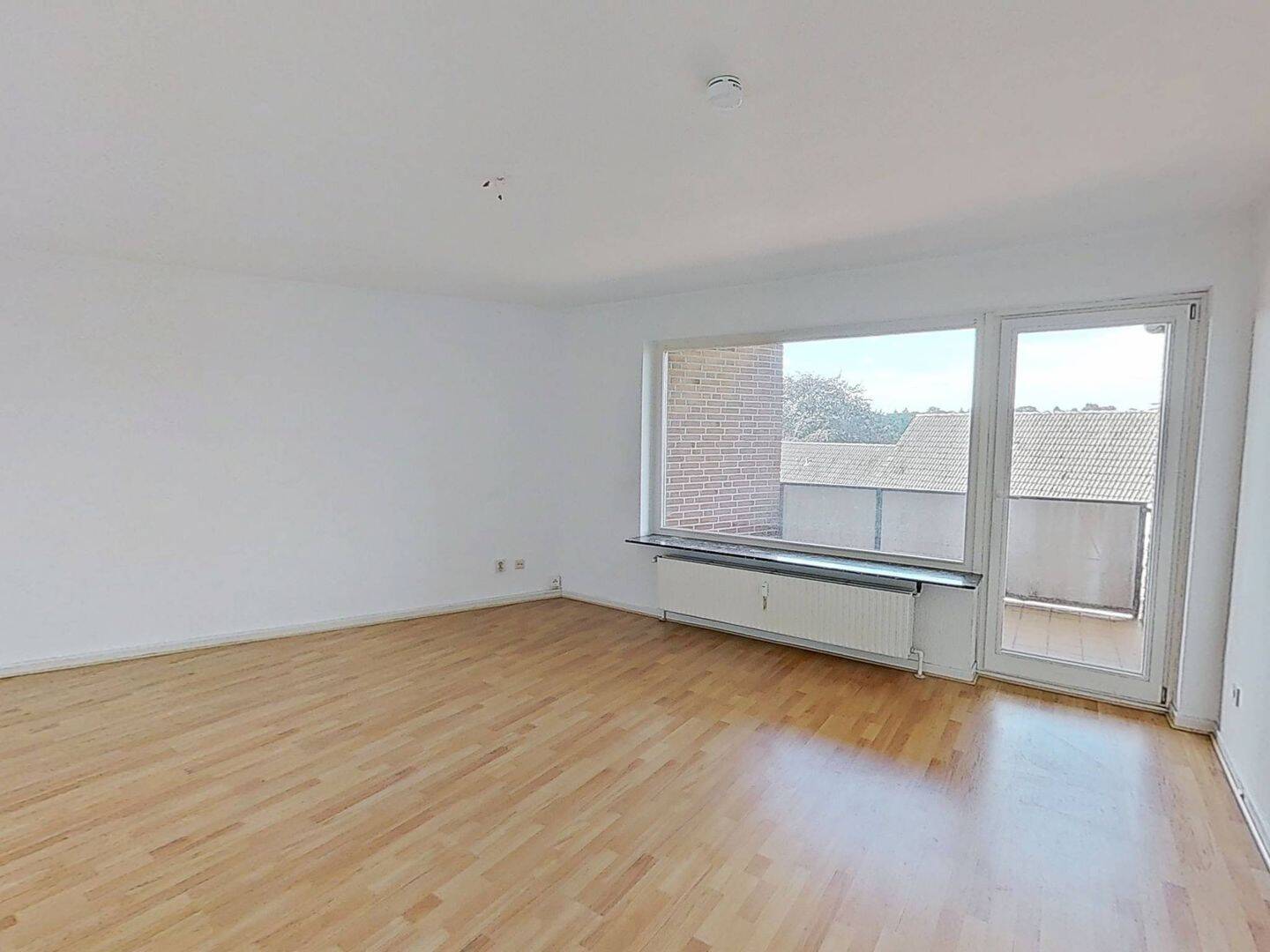 Geräumige 2-Zimmer-Wohnung mit EBK und Wannenbad in fußläufiger Nähe zur Förde, 24939 Flensburg (Altstadt Neustadt Nordstadt Westliche Höhe)