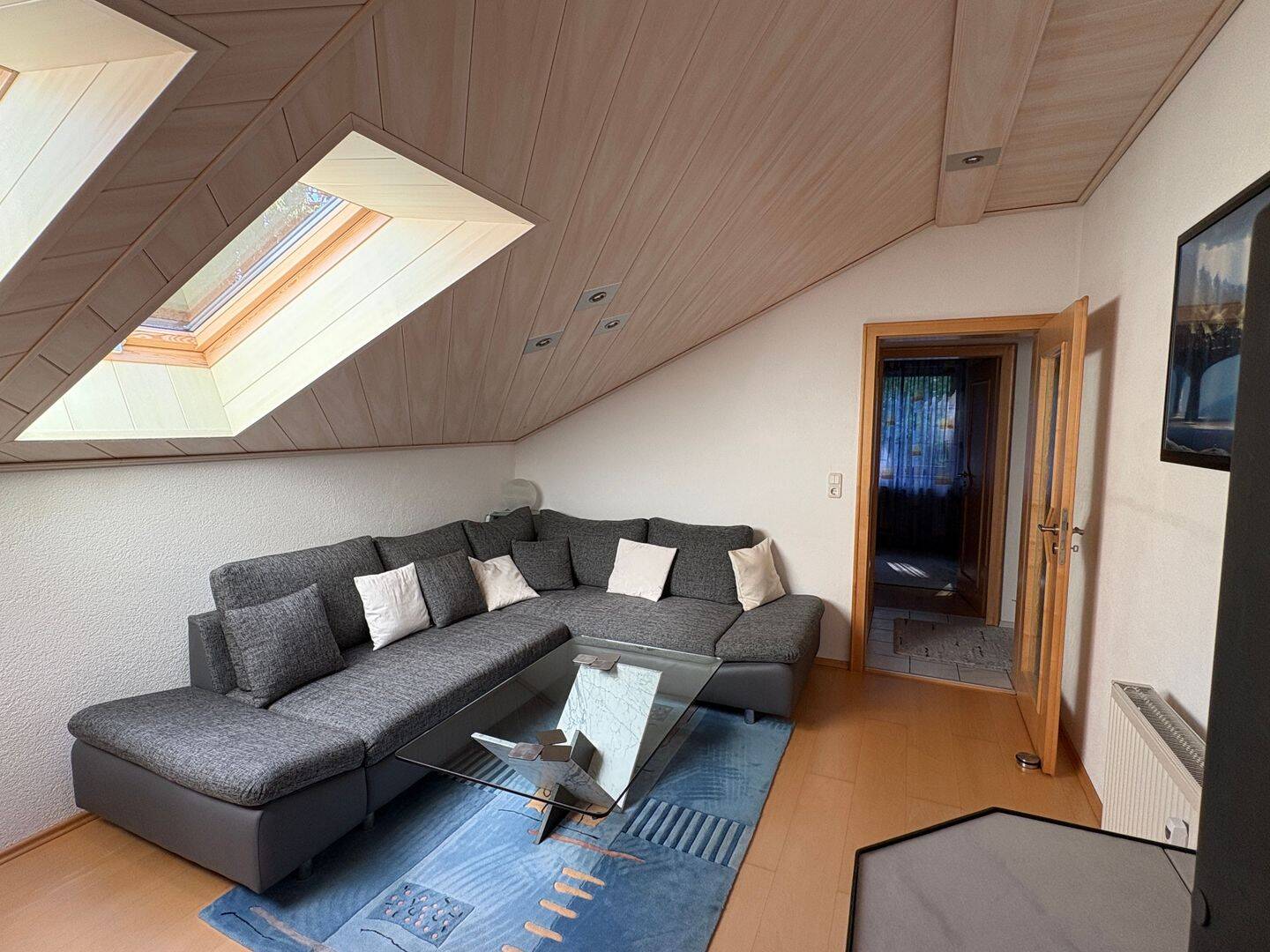 Gemütliche 3-Zimmer-Wohnung mit Einbauküche und Balkon in Tiefenbach, 93464 Tiefenbach