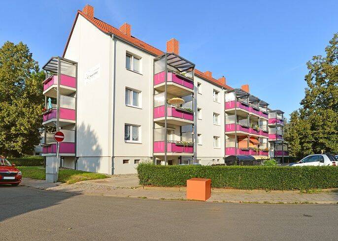 Sofort einziehen! 2-Raum-Wohnung mit großem Balkon, 39387 Oschersleben (Bode)