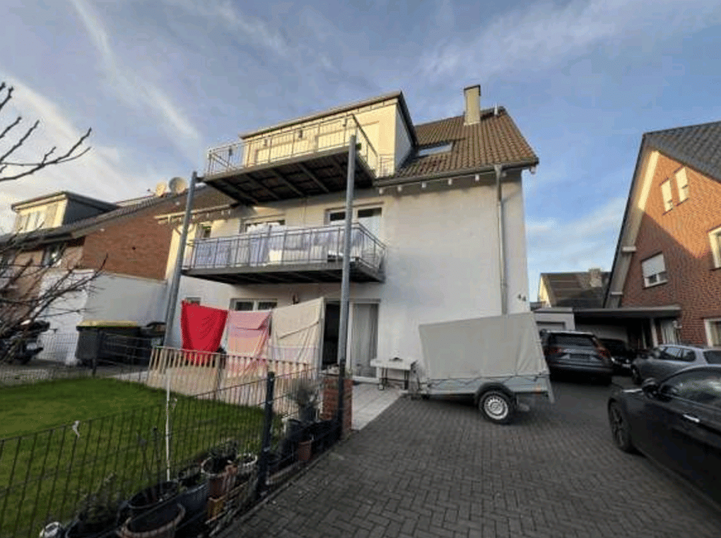 Schöne Eigentumswohnung im Dachgeschoss mit Balkon in 33719 Bielefeld-Heepen, 33719 Bielefeld (Brönninghausen Heepen Oldentrup)