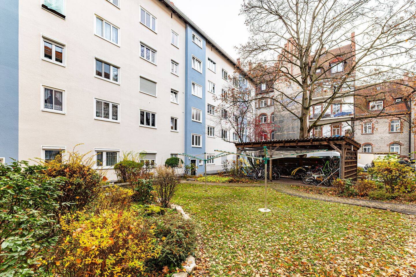 HEGERICH: Sanierte 2-Zimmer-Wohnung mit optimaler Verkehrsanbindung, 90489 Nürnberg (Gärten bei Wöhrd Rennweg Veilhof Wöhrd)