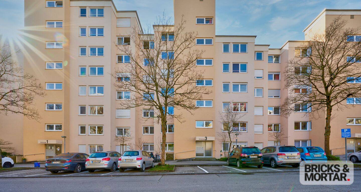 Sanierungsjuwel in Top-Lage: Viel Platz, Aufzug und Garage in bester Tübinger Aussichtslage!“, 72076 Tübingen