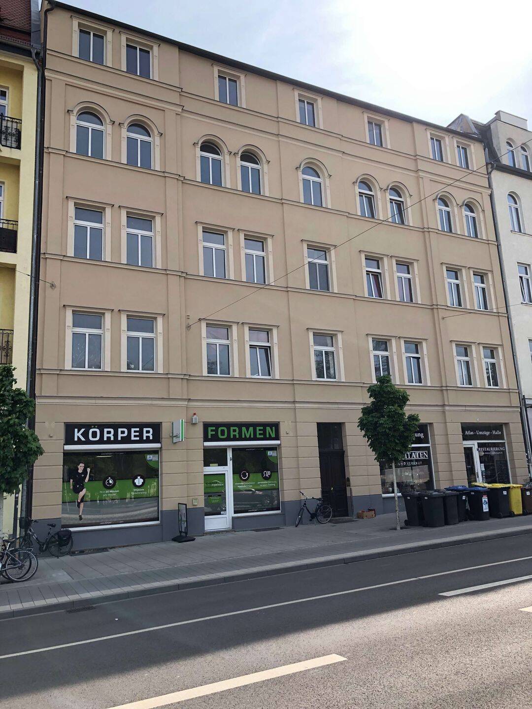 Familien und WG’s aufgepasst! Großzügige 5-RW zu vermieten!, 6112 Halle (Saale)