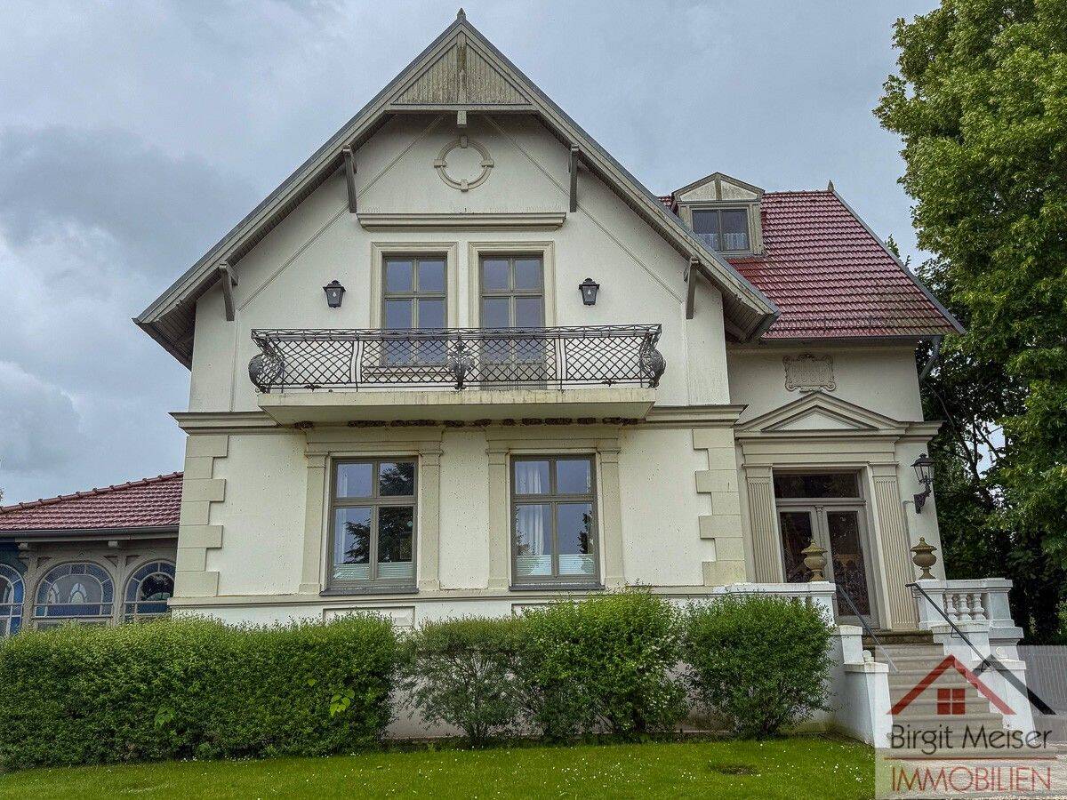 *** Strandlage *** Wohnen, wo andere Urlaub machen * sonnige Dachterrasse * und Balkon * Tageslichtbad *, 19063 Schwerin (Großer Dreesch Mueß Mueßer Holz Neu Zippendorf Zippendorf)