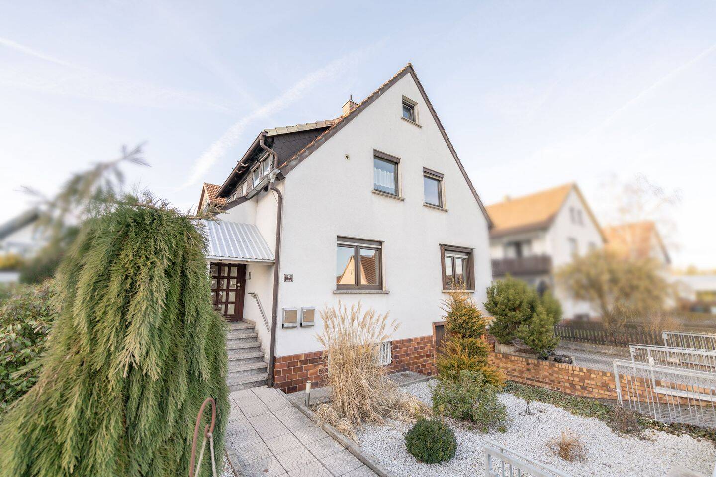 Zwei- bis Dreifamilien- Wohnhaus in ruhiger Lage von Sonnefeld!, 96242 Sonnefeld