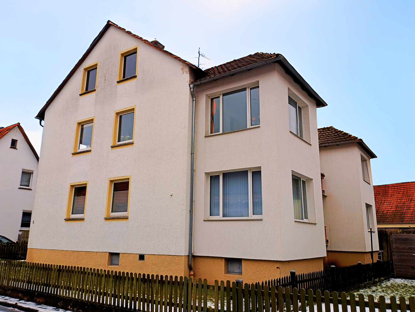 Voll vermietetes Mehrfamilienhaus in Meinhard-Frieda, 37276 Meinhard