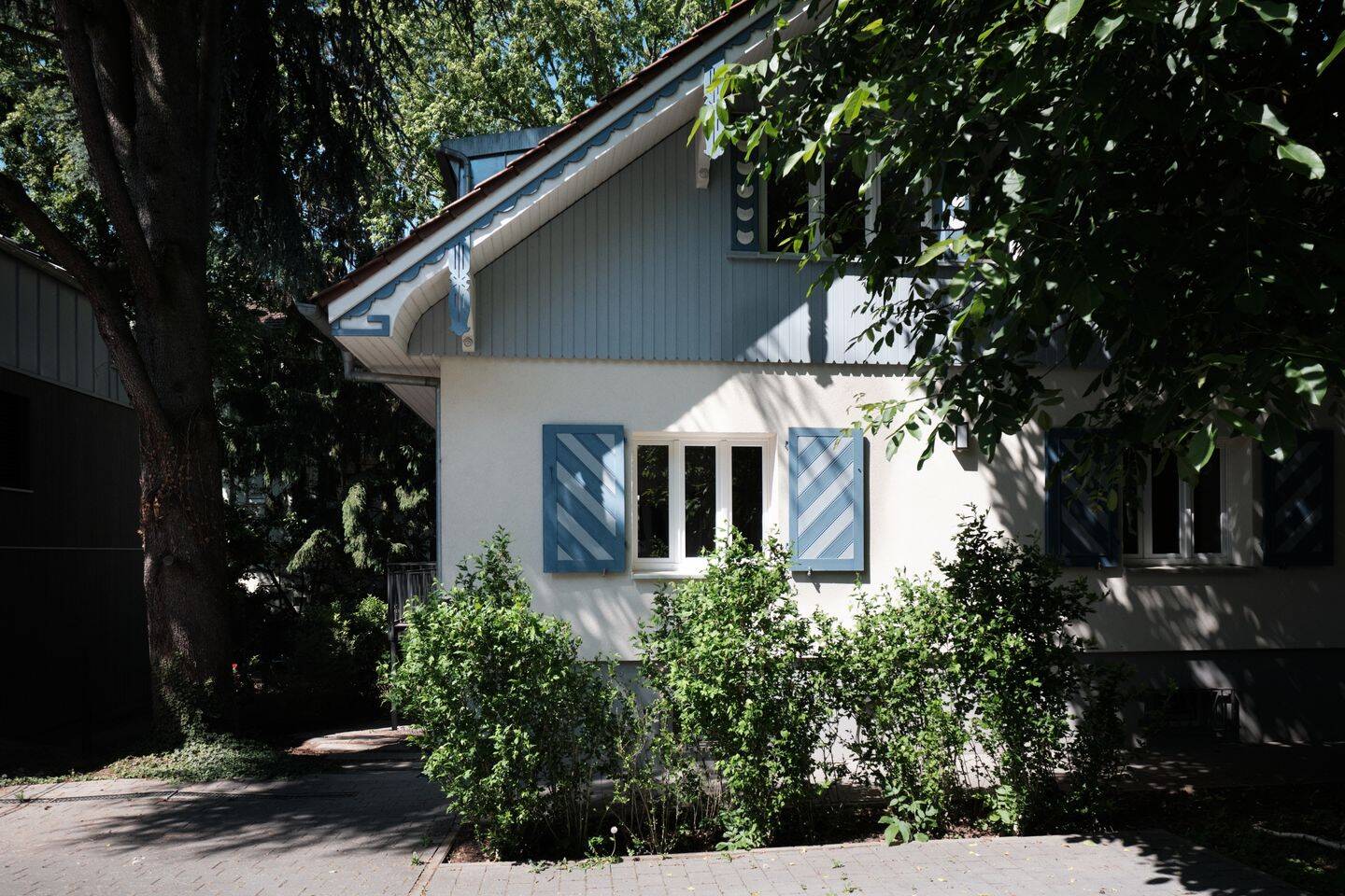 Wunderschönes, freistehendes Haus in zweiter Reihe in Handschuhsheim, 69121 Heidelberg (Handschuhsheim Neuenheim)