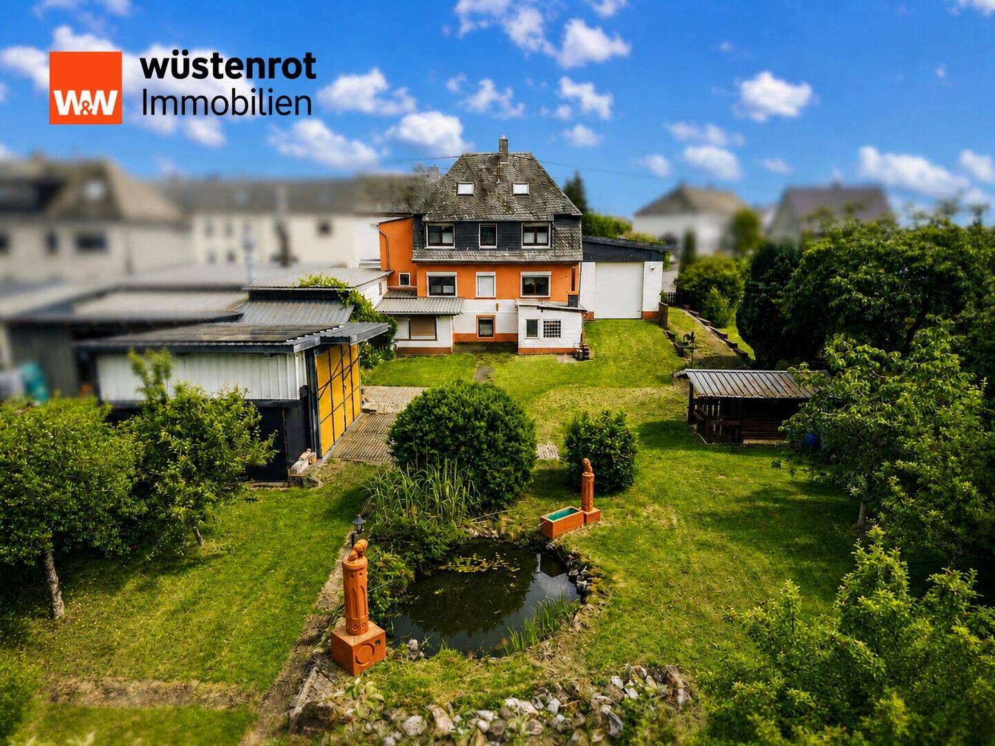 Großzügiges Wohnhaus mit PV-Anlage, Traumgarten, Nebengebäuden und extremen Potential in Beuren!, 54413 Beuren (Hochwald)