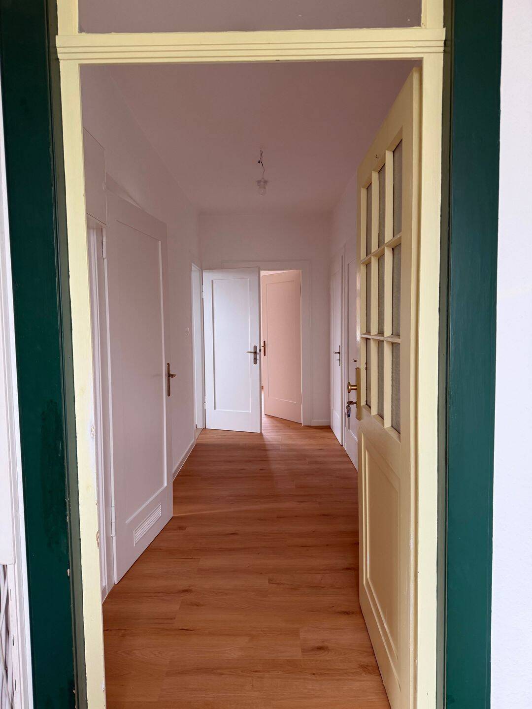 Helle, frisch renovierte/sanierte Wohnung mit Balkon – Erstbezug im beliebten Südviertel, 99817 Eisenach