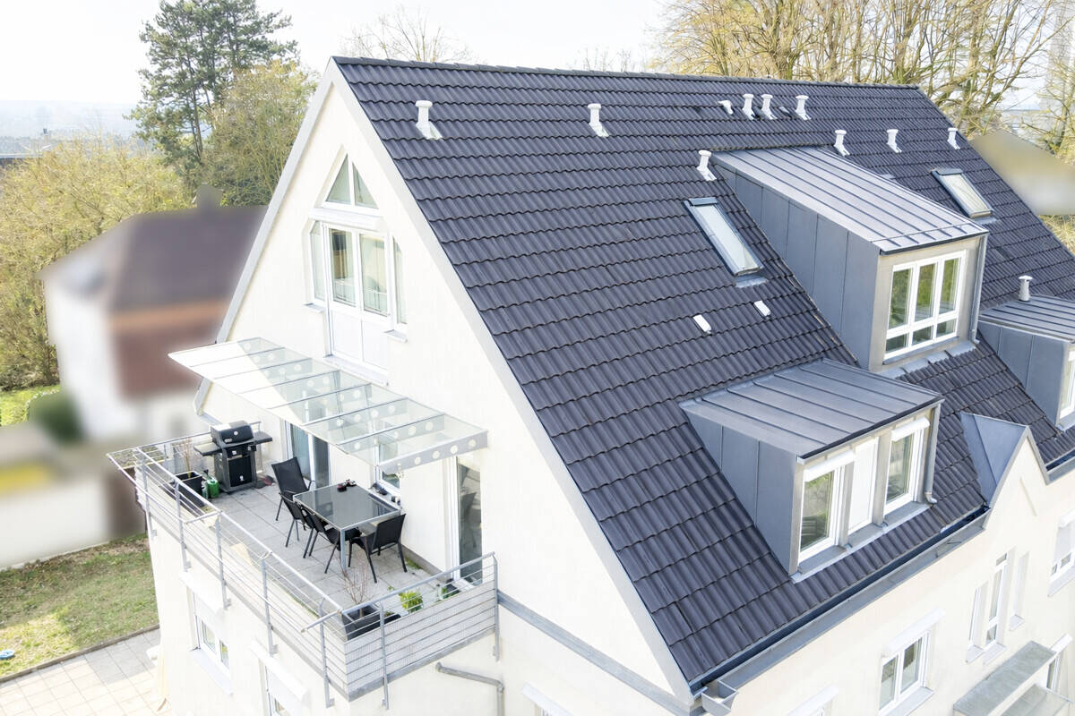Ruhig wohnen nahe der Alten Veste – Maisonette-Wohnung mit Studio und großer Dachterrasse, 90513 Zirndorf