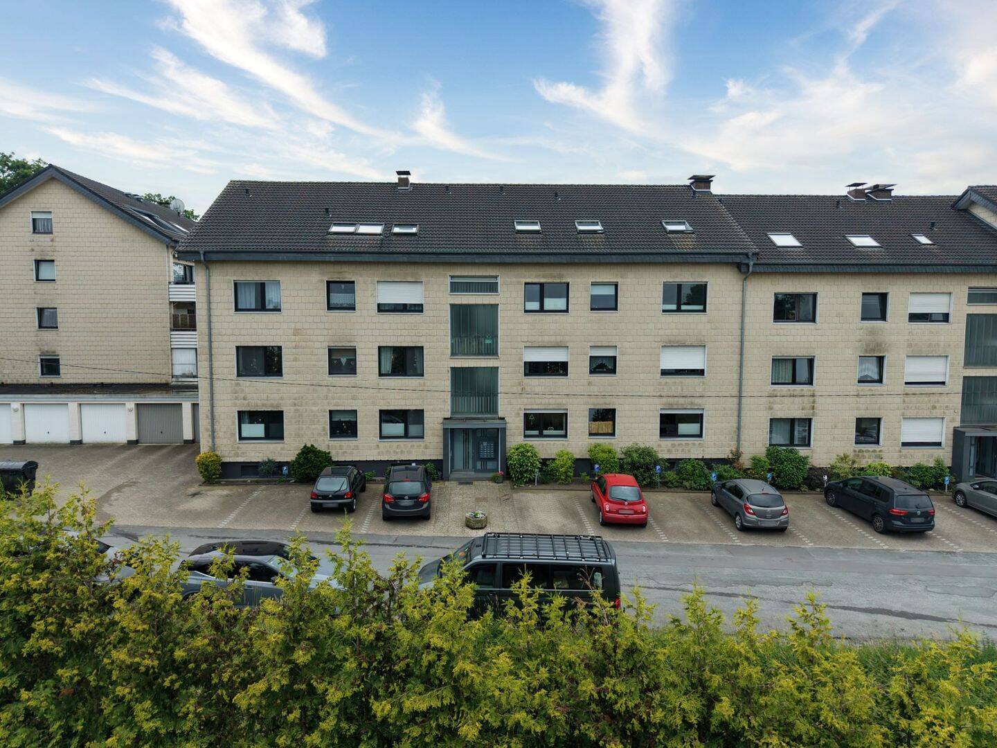 Alles neu, alles chic: Kartons packen und einziehen!, 33729 Bielefeld (Altenhagen Brake Milse)